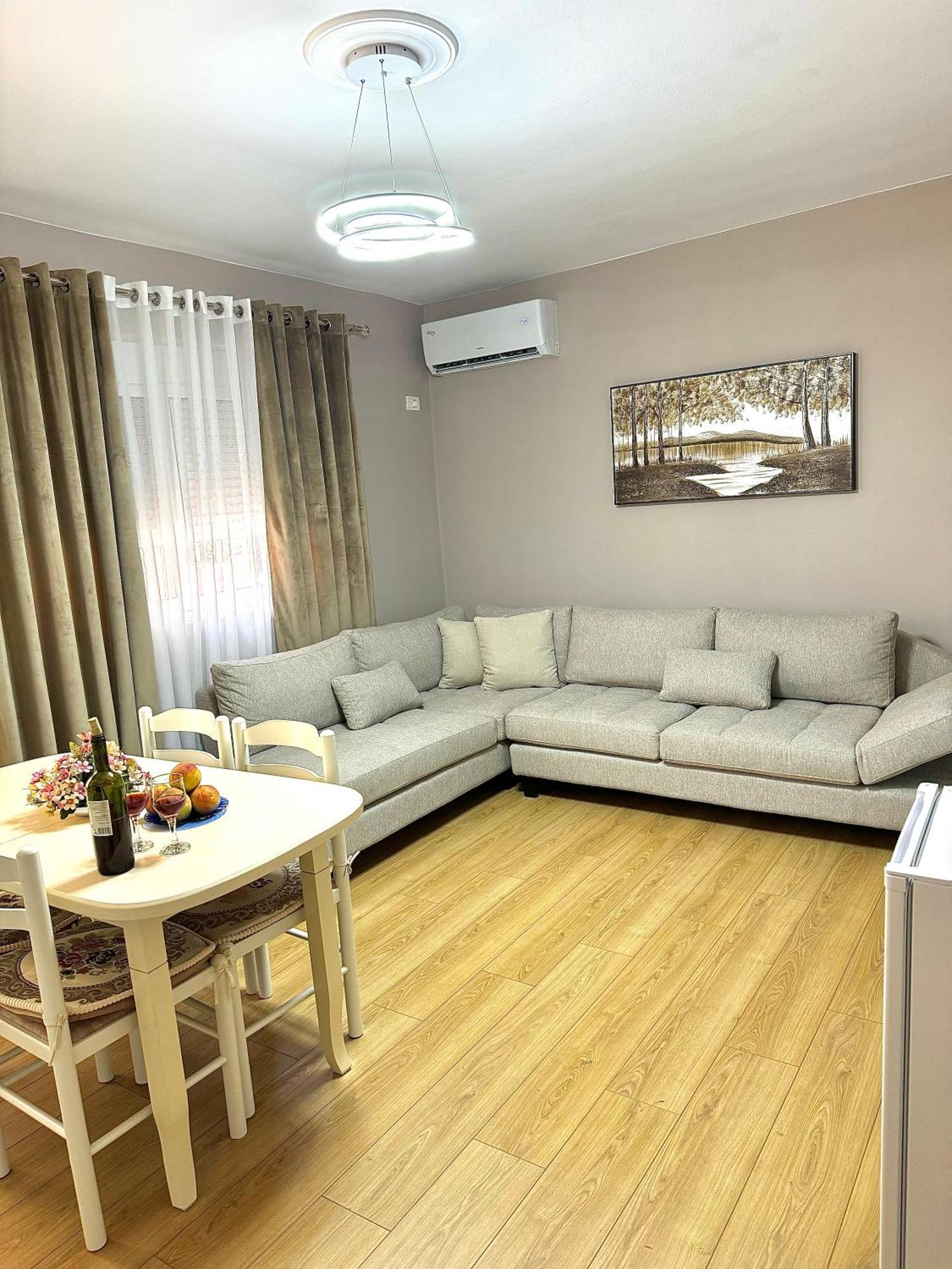 Nefis Apartment