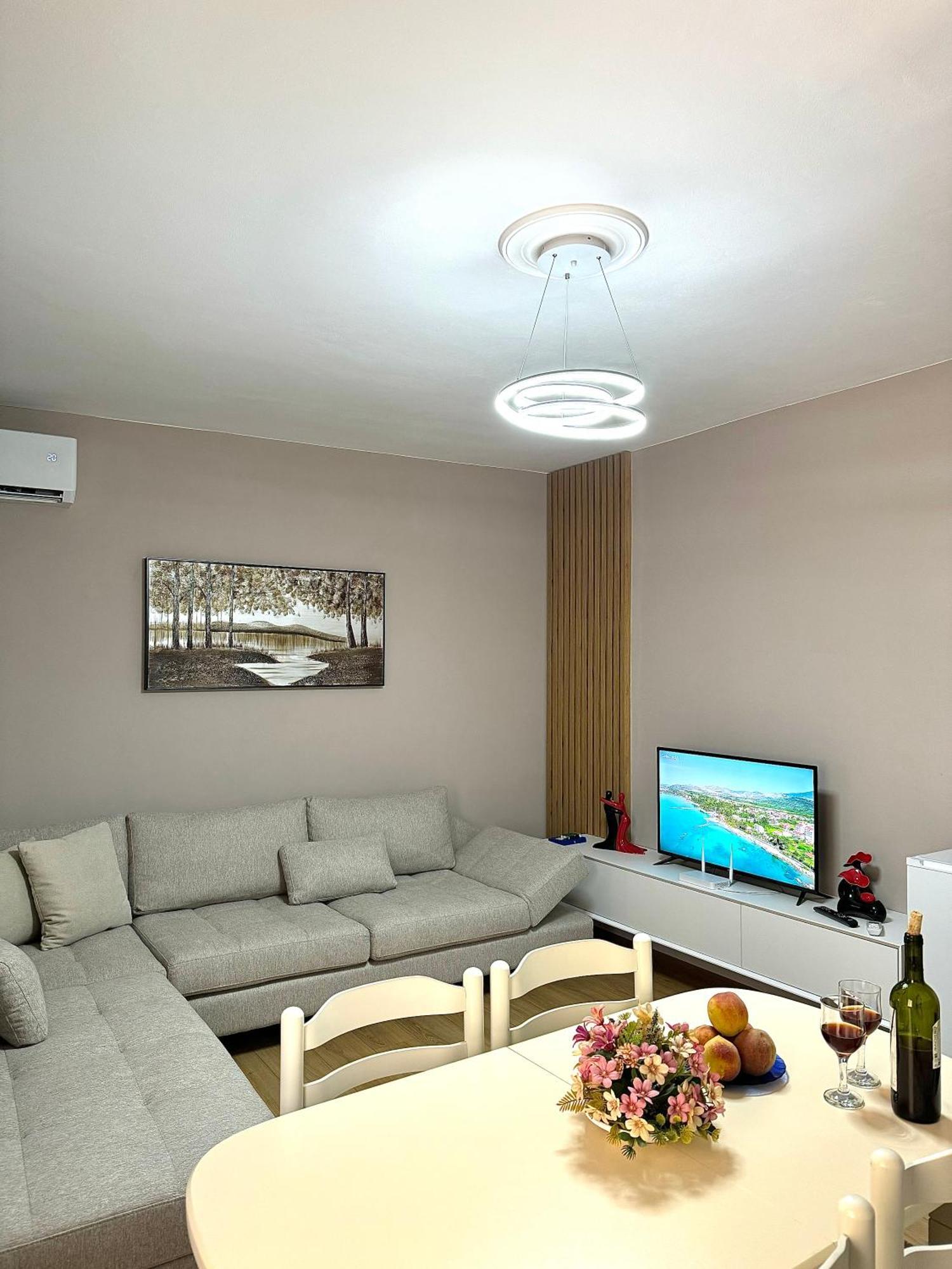Nefis Apartment *